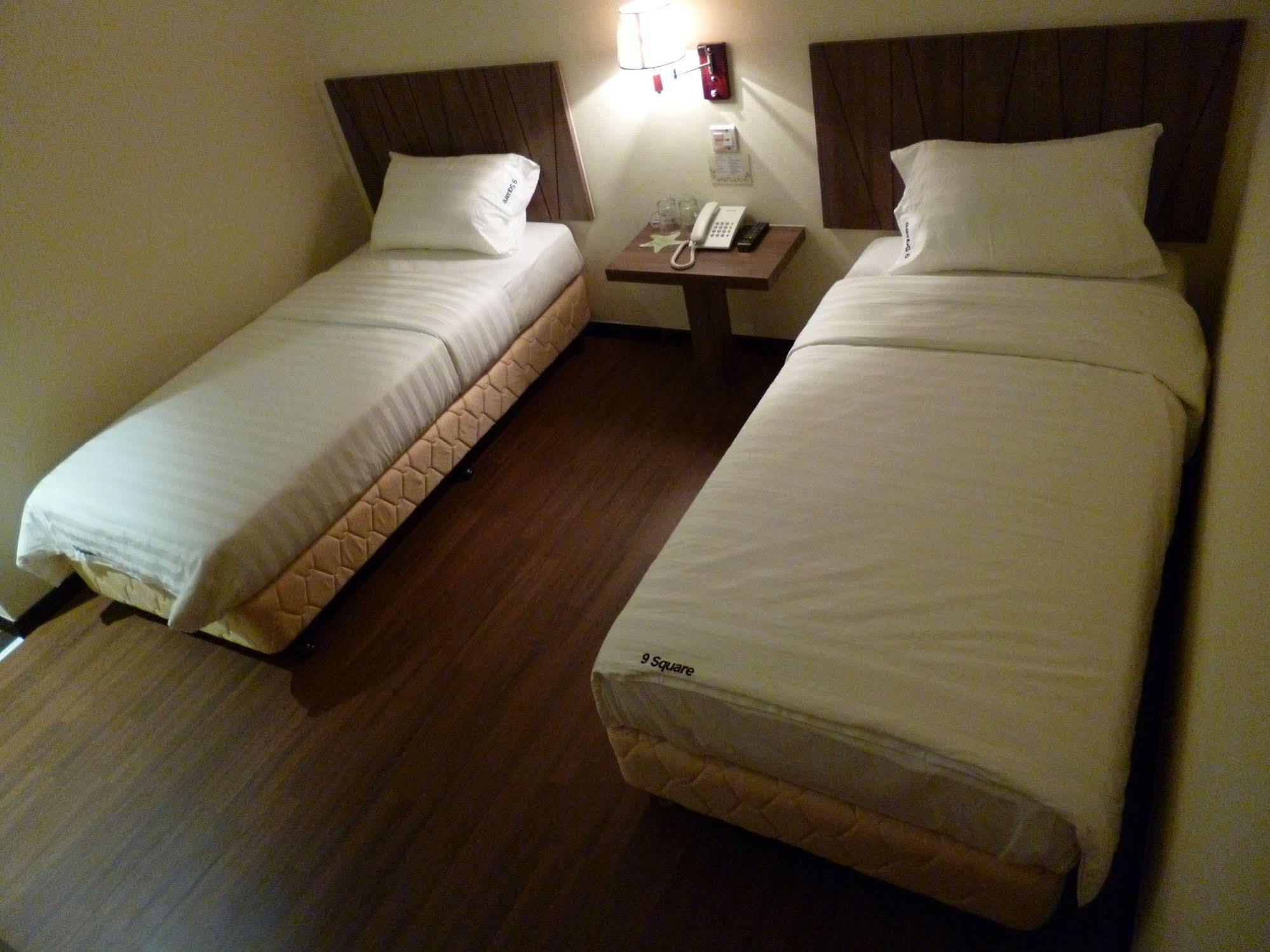 9 Square Hotel - Bangi Extérieur photo